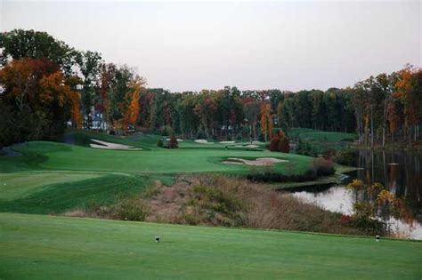 Book Stonewall Golf Club Tee Times in Gainesville, Virginia.